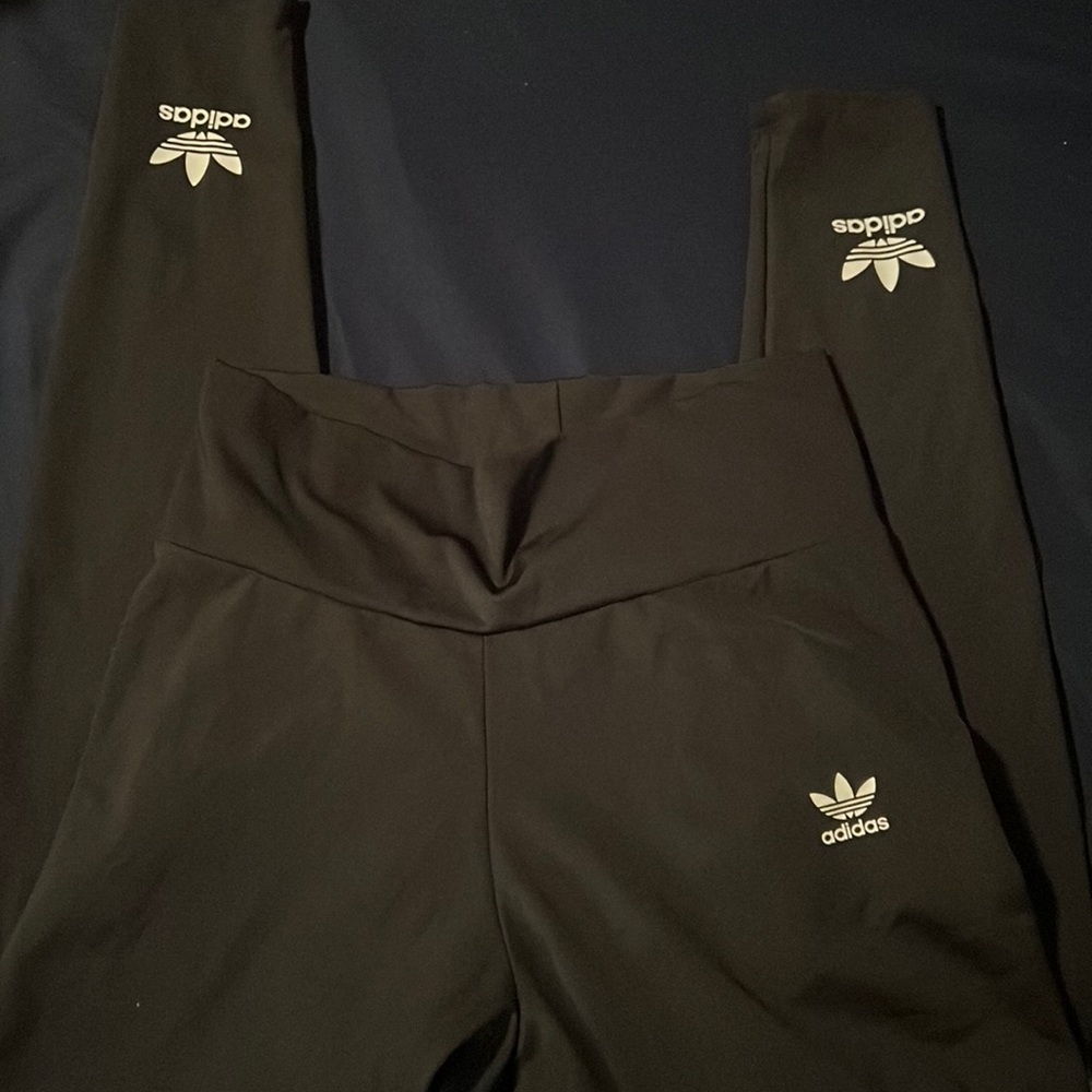 Adidas leggings